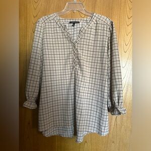 Como Black 3/4 Length Sleeve Blouse